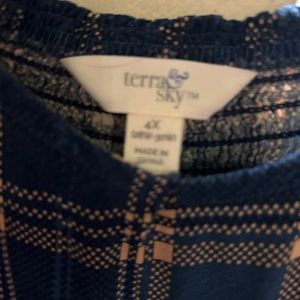 Terra and Skye 4X Navy Dress. Long